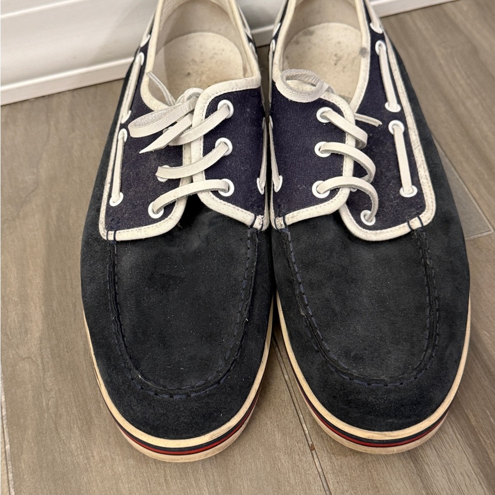 Gucci Blue and White Loafers with Moc-Toe Design